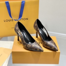 Louis Vuitton Heeled Shoes